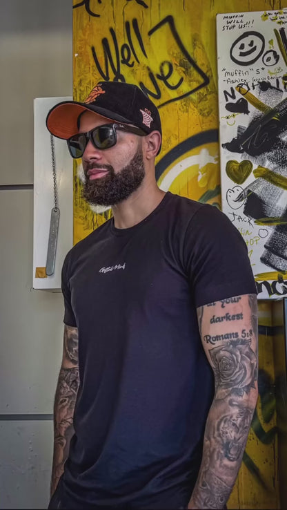 360-degree video of black & orange corduroy snapback hat with Los Angeles embroidery – Court Classics